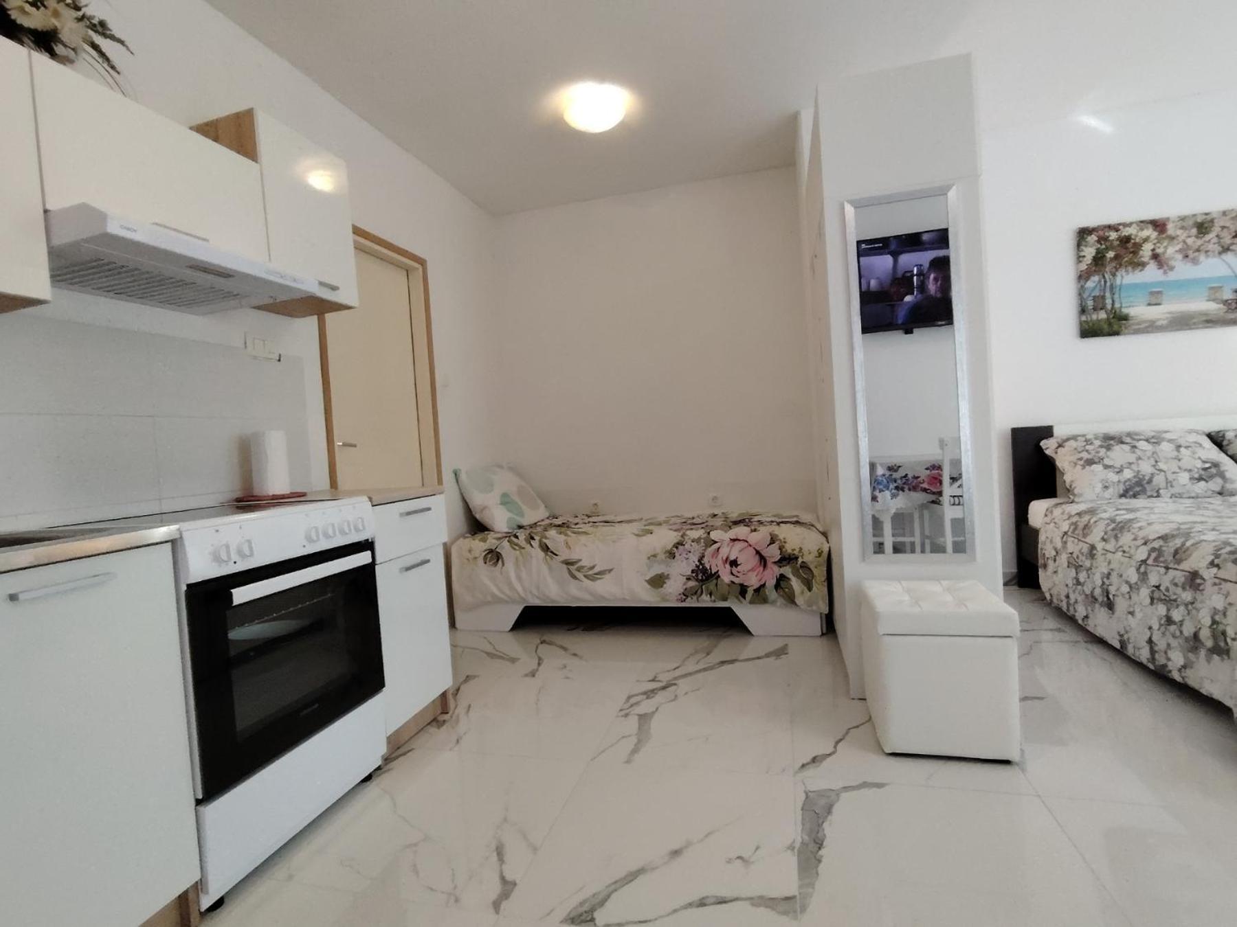 Studio-Apartman Ella Poreč Exterior foto